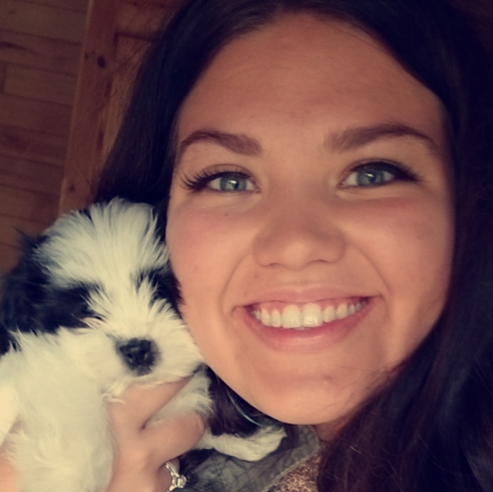 Meet your Posher, Hillary